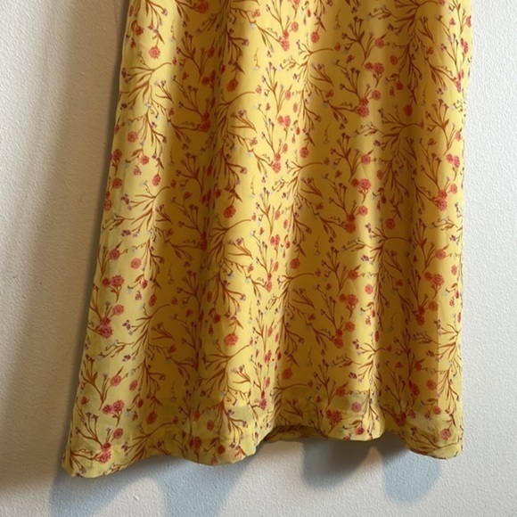 J.O.A. Just One Answer Puff Sleeve Midi Dress Women’s Size Medium Floral Yellow - Picture 5 of 11